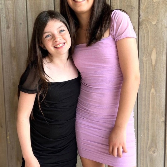 Pixie Lane Black Girls Mesh Cap Sleeve Ruched Dress - Picture 2 of 2